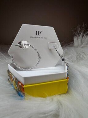 BP Incredible Beauty Earrings